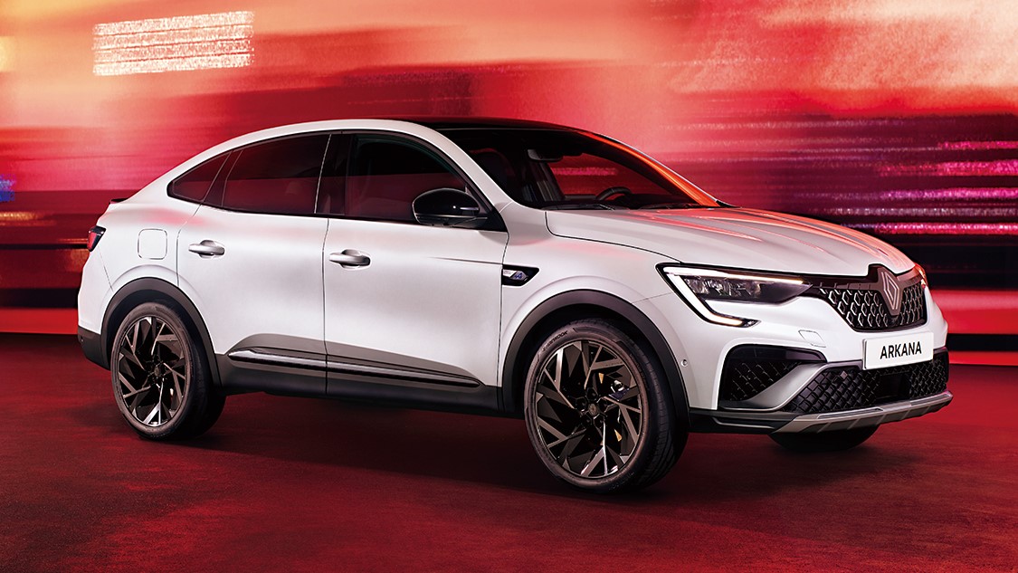 価格据え置きで新装備とボディーカラー追加　ルノー・アルカナ・エスプリ・アルピーヌ