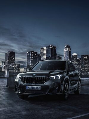 BMW X1　日本全国240台限定「エディション・シャドウ」　精悍な佇まいのSAV