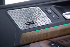 2シリーズアクティブツアラー 218i エクスクルーシブ DCT