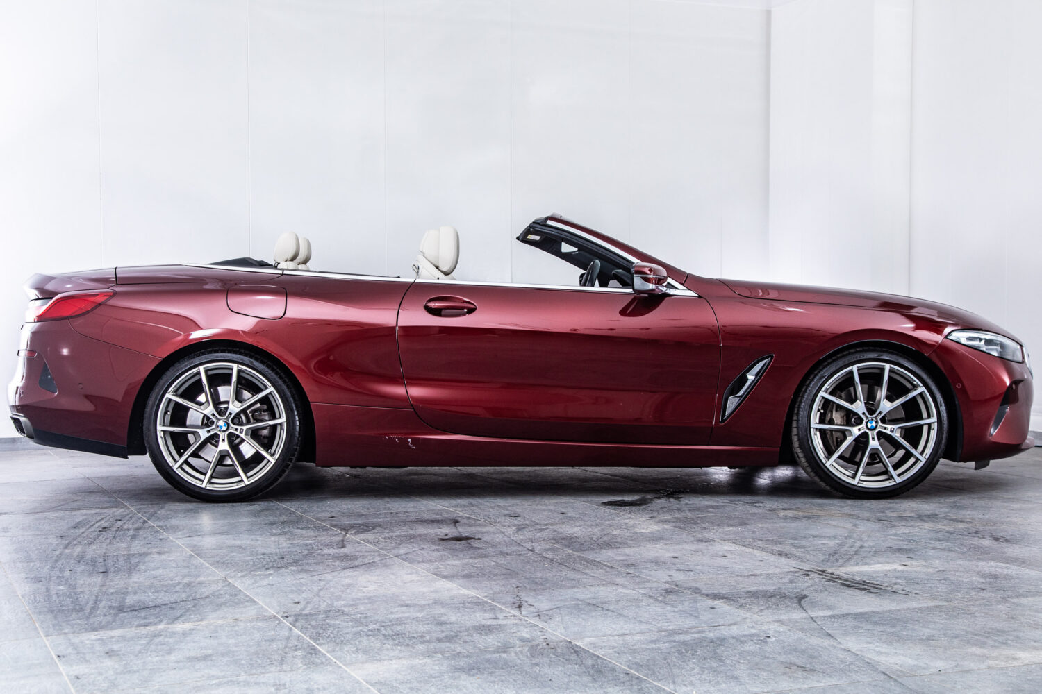 8シリーズカブリオレ 840i