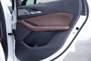 2シリーズアクティブツアラー 218i エクスクルーシブ DCT