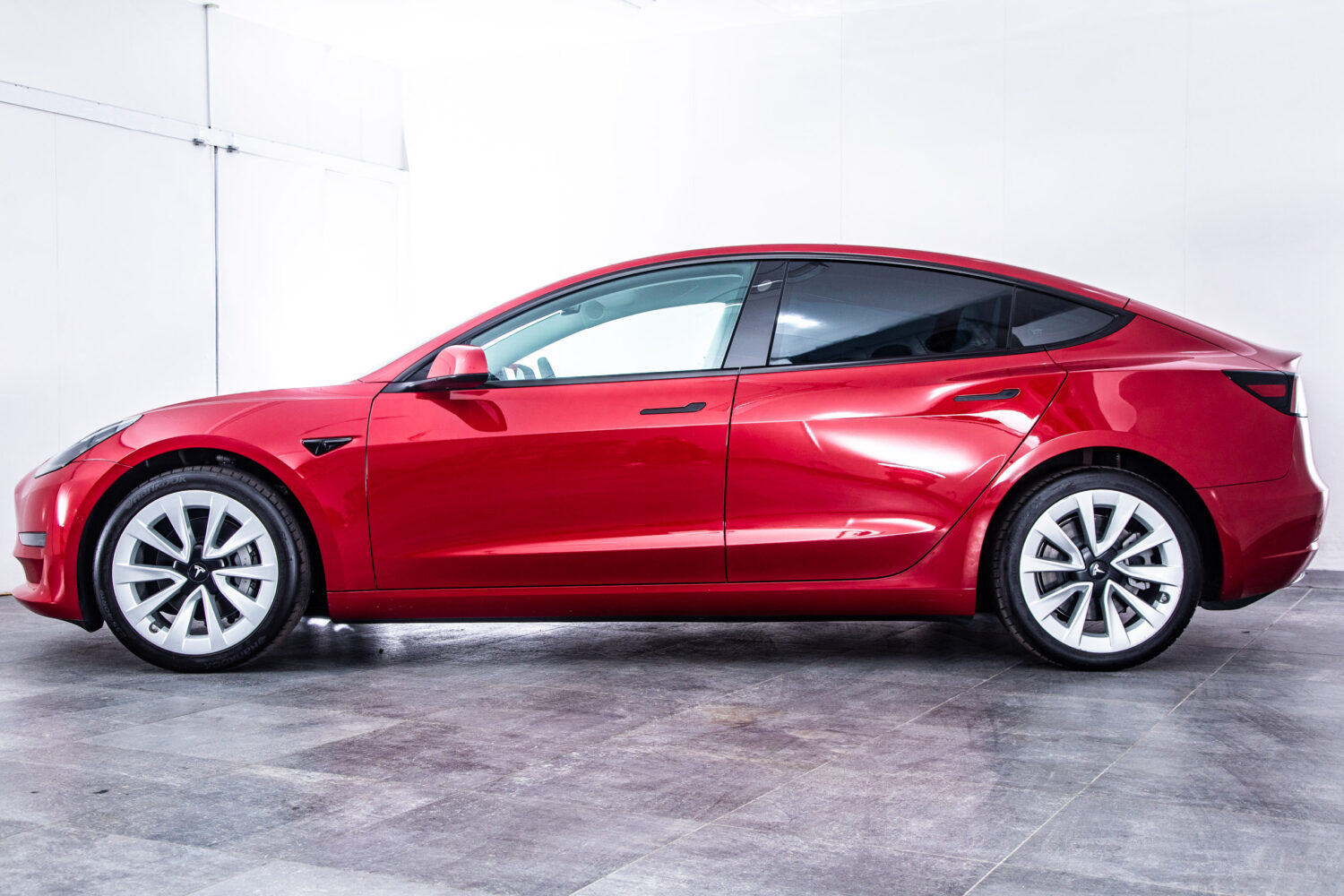 モデル3 ロングレンジ デュアルモーター 4WD