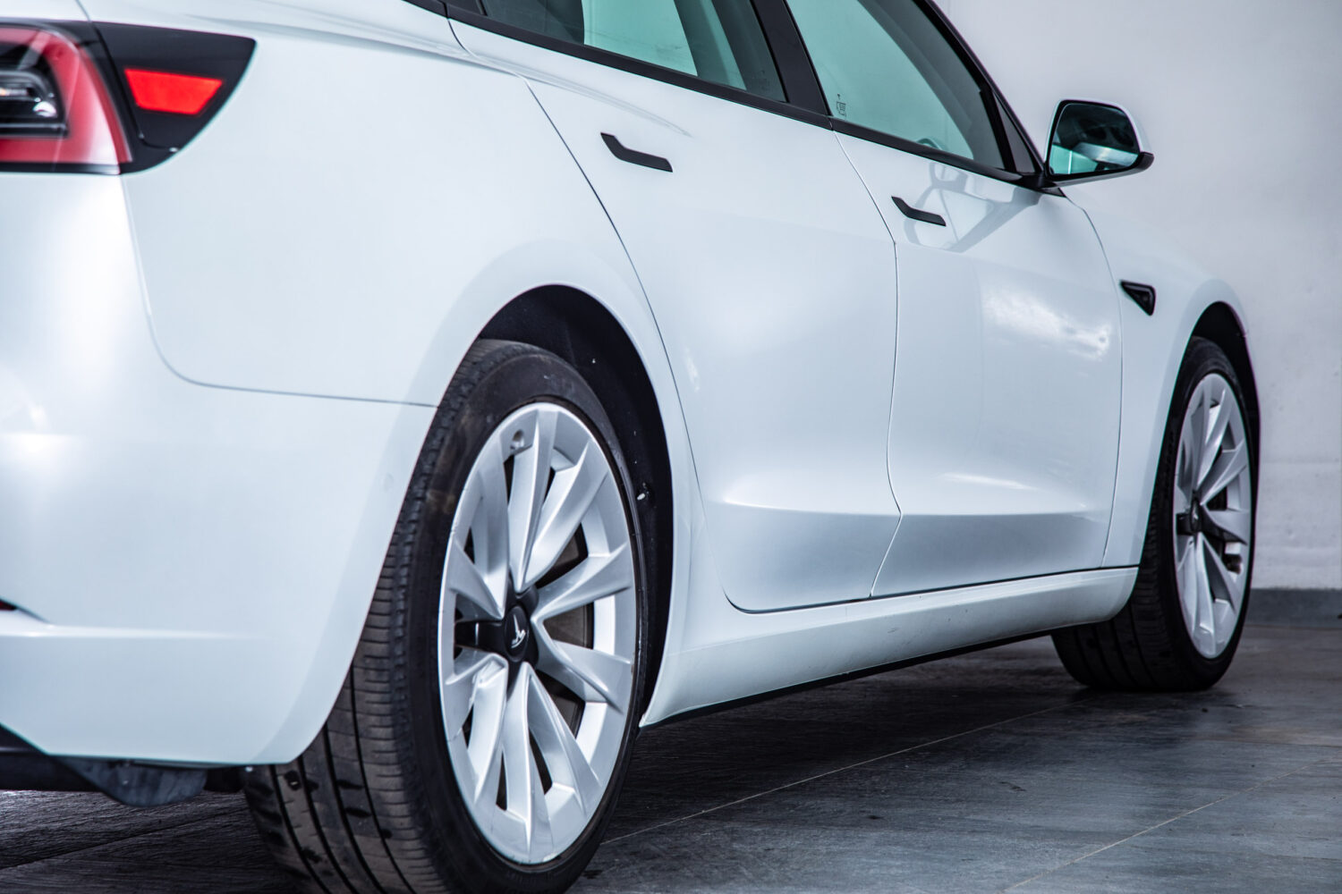 モデル3 ロングレンジ デュアルモーター 4WD