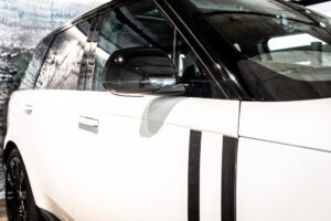 レンジローバー オートバイオグラフィ D300 SWB ディーゼル 4WD