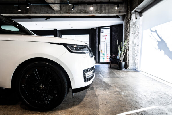 レンジローバー オートバイオグラフィ D300 SWB ディーゼル 4WD