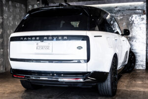 レンジローバー オートバイオグラフィ D300 SWB ディーゼル 4WD