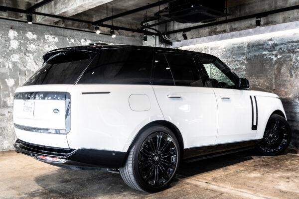 レンジローバー オートバイオグラフィ D300 SWB ディーゼル 4WD