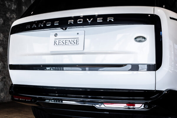 レンジローバー オートバイオグラフィ D300 SWB ディーゼル 4WD