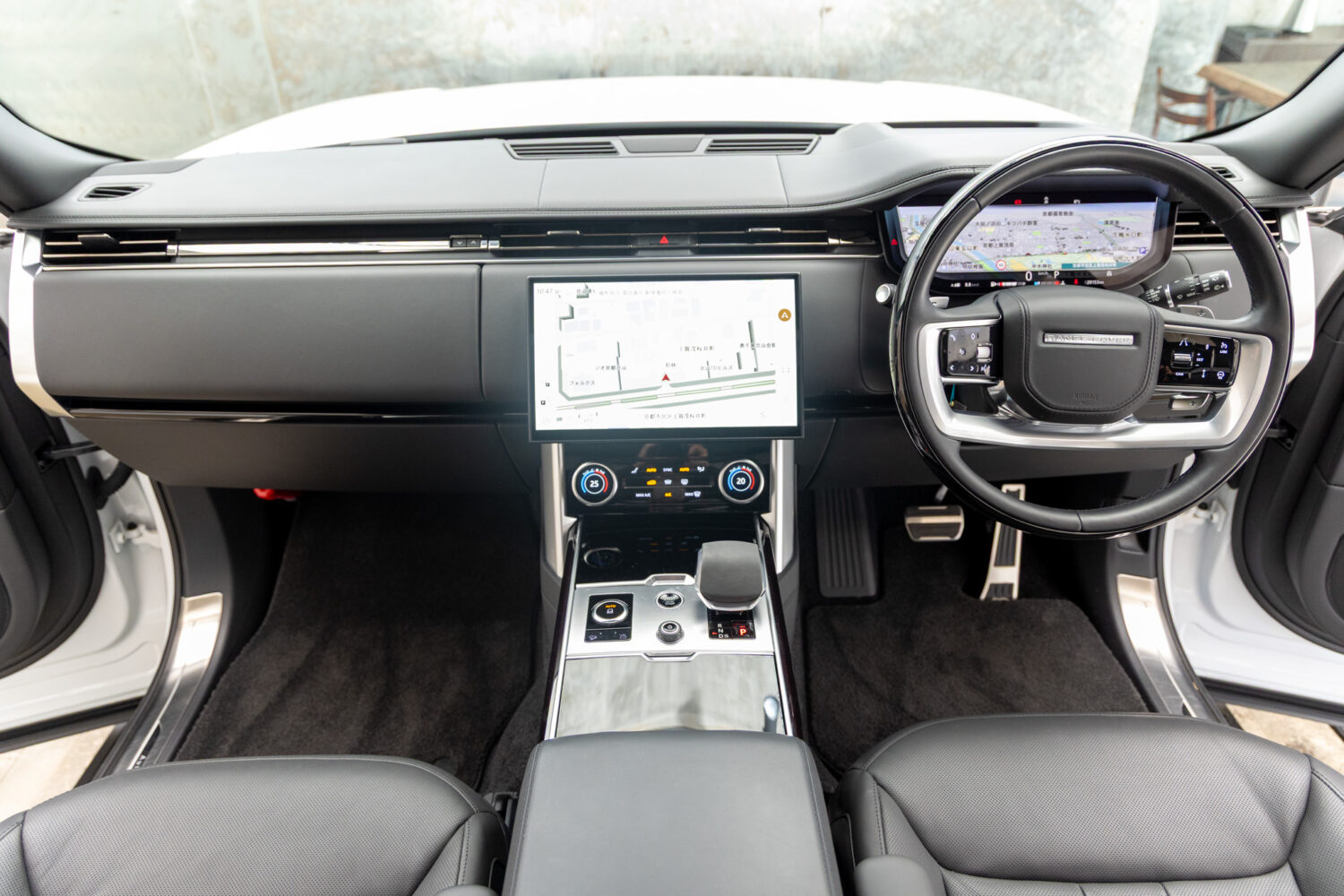 レンジローバー オートバイオグラフィ D300 SWB ディーゼル 4WD