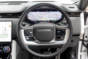 レンジローバー オートバイオグラフィ D300 SWB ディーゼル 4WD