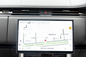 レンジローバー オートバイオグラフィ D300 SWB ディーゼル 4WD