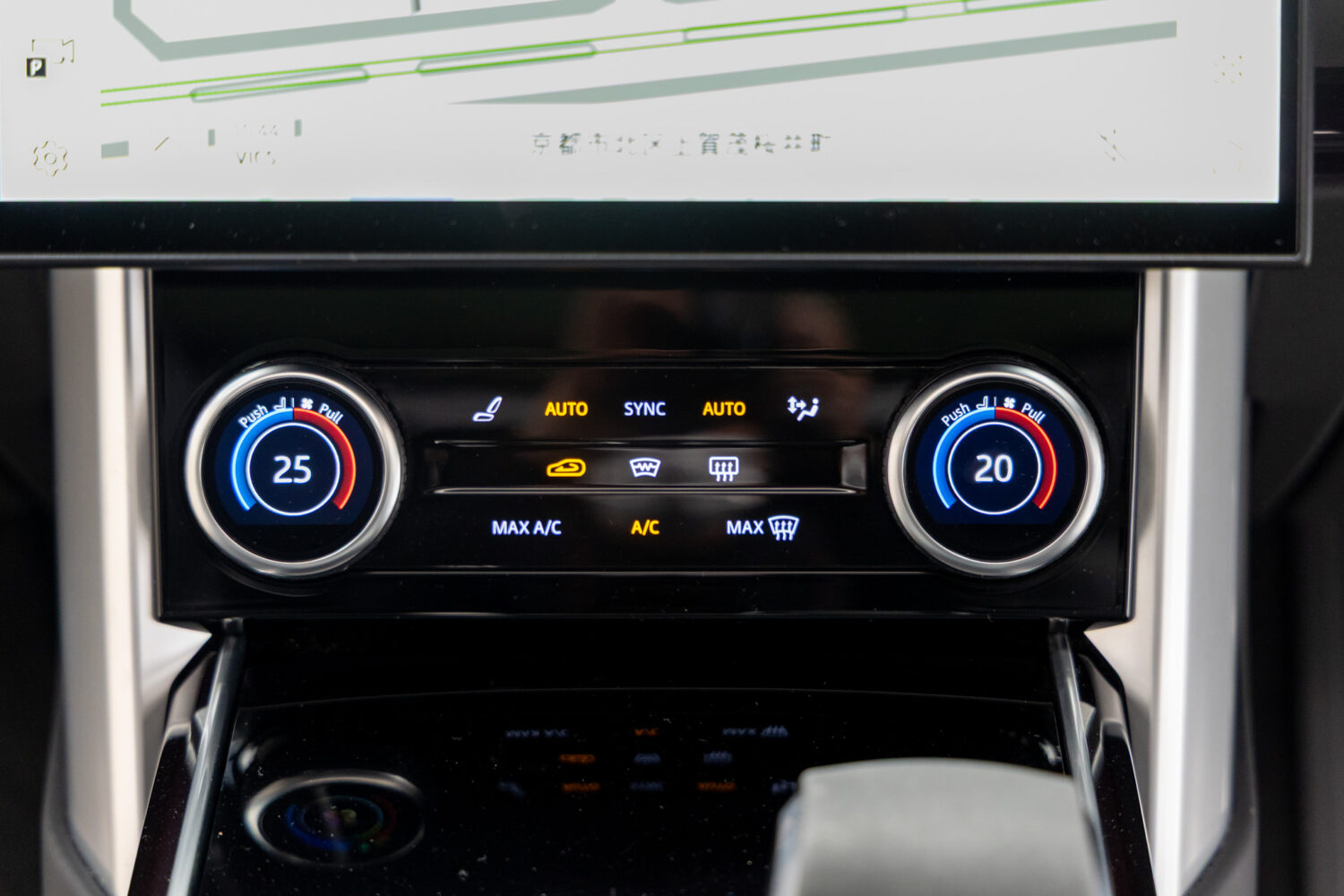 レンジローバー オートバイオグラフィ D300 SWB ディーゼル 4WD