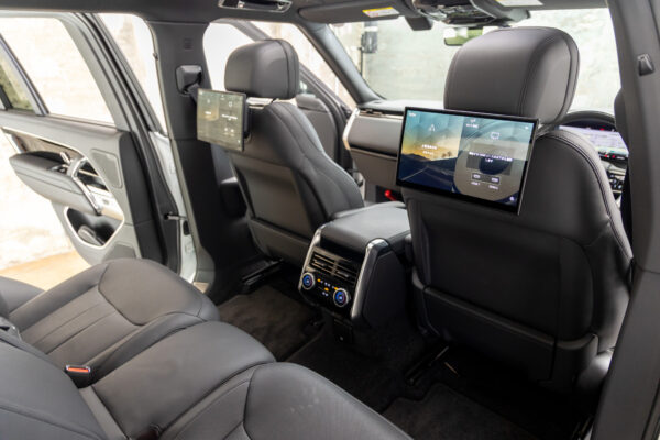 レンジローバー オートバイオグラフィ D300 SWB ディーゼル 4WD