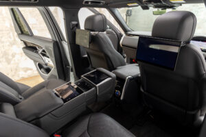 レンジローバー オートバイオグラフィ D300 SWB ディーゼル 4WD