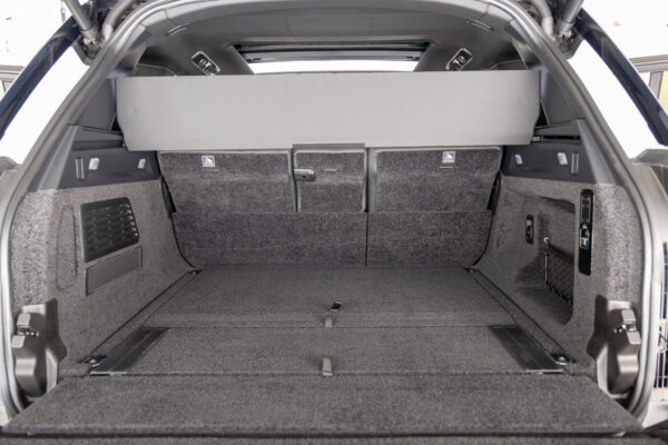 レンジローバー オートバイオグラフィ D300 SWB ディーゼル 4WD