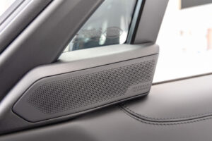 レンジローバー オートバイオグラフィ D300 SWB ディーゼル 4WD