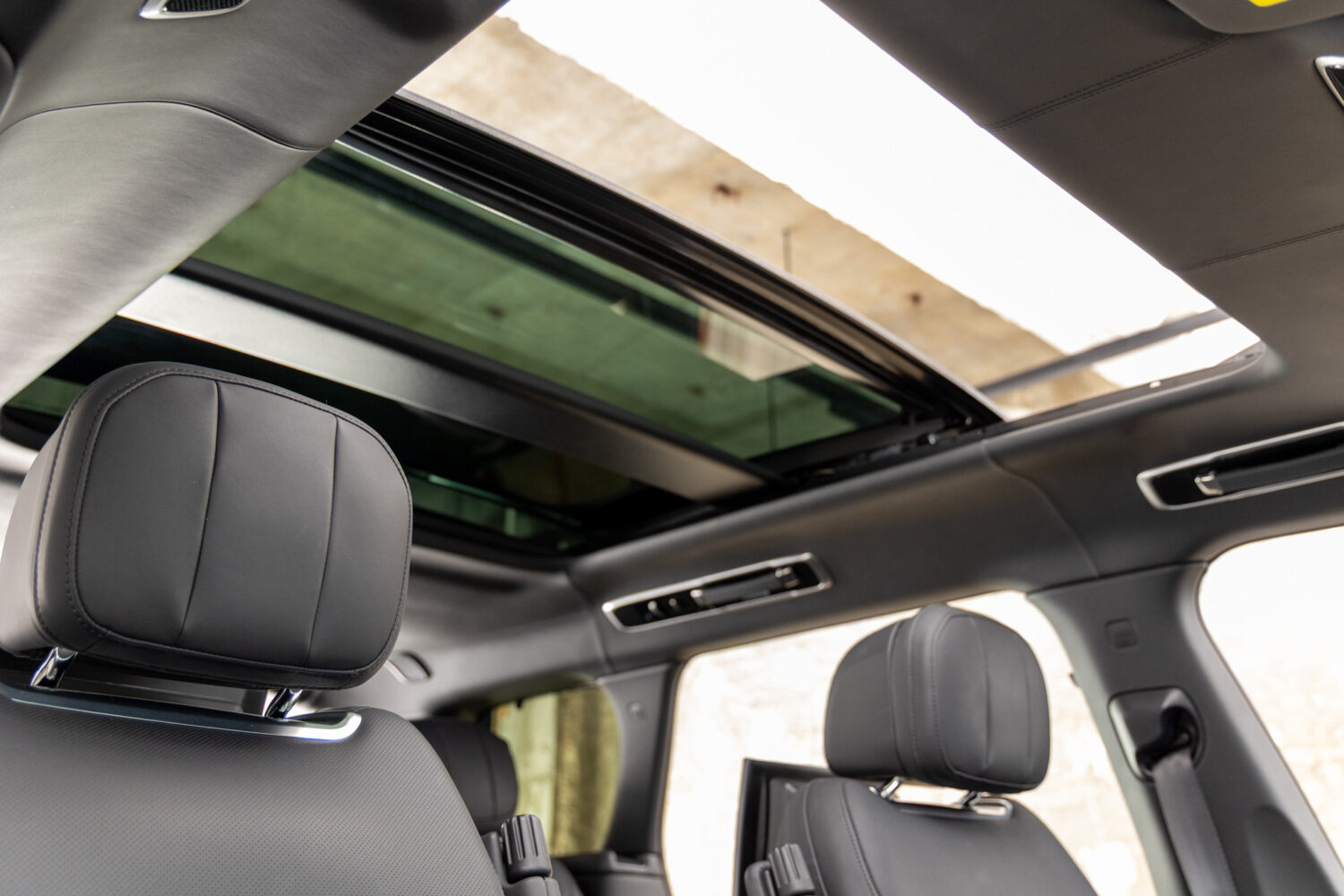 レンジローバー オートバイオグラフィ D300 SWB ディーゼル 4WD