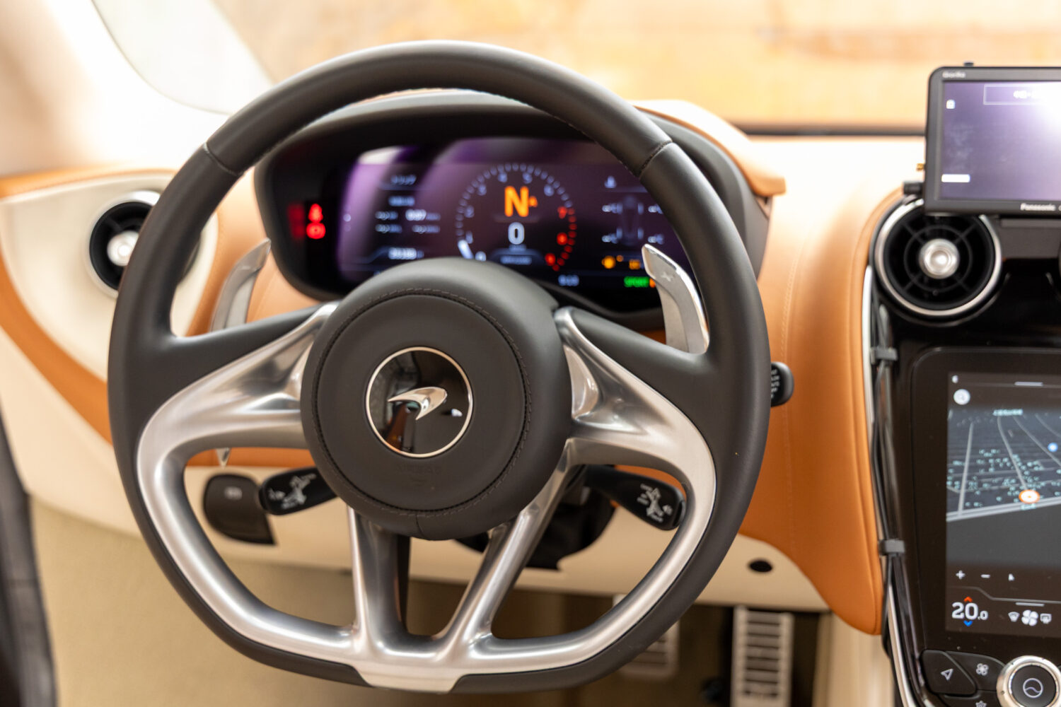 GT リュクス　左H