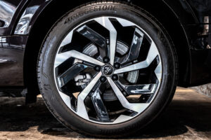 Q8スポーツバック e-トロン 55 クワトロ Sライン