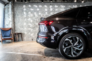 Q8スポーツバック e-トロン 55 クワトロ Sライン