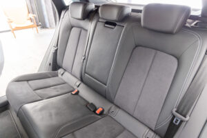 Q8スポーツバック e-トロン 55 クワトロ Sライン