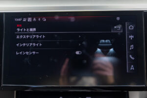 Q8スポーツバック e-トロン 55 クワトロ Sライン