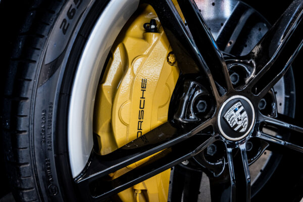 タイカン 4S パフォーマンスバッテリープラス