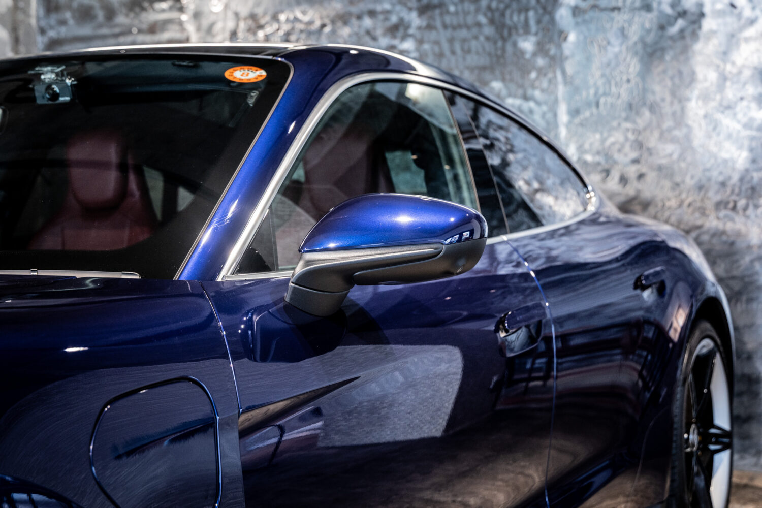 タイカン 4S パフォーマンスバッテリープラス