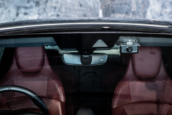 タイカン 4S パフォーマンスバッテリープラス