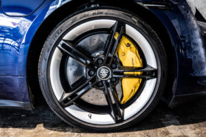 タイカン 4S パフォーマンスバッテリープラス