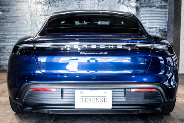 タイカン 4S パフォーマンスバッテリープラス