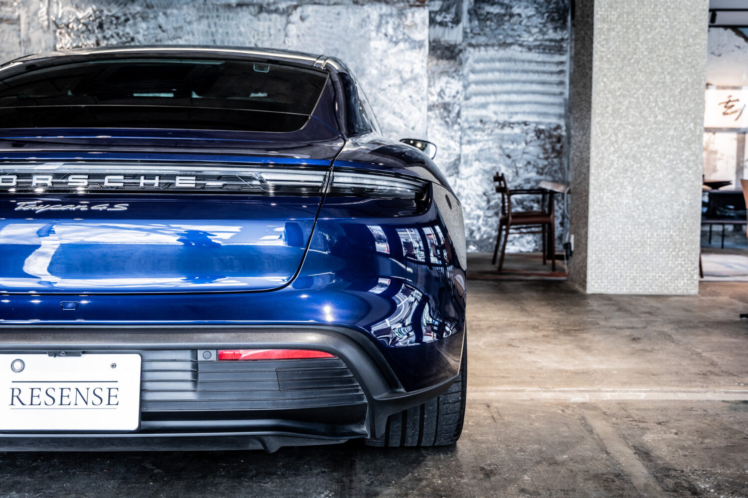 タイカン 4S パフォーマンスバッテリープラス