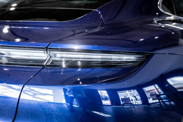 タイカン 4S パフォーマンスバッテリープラス