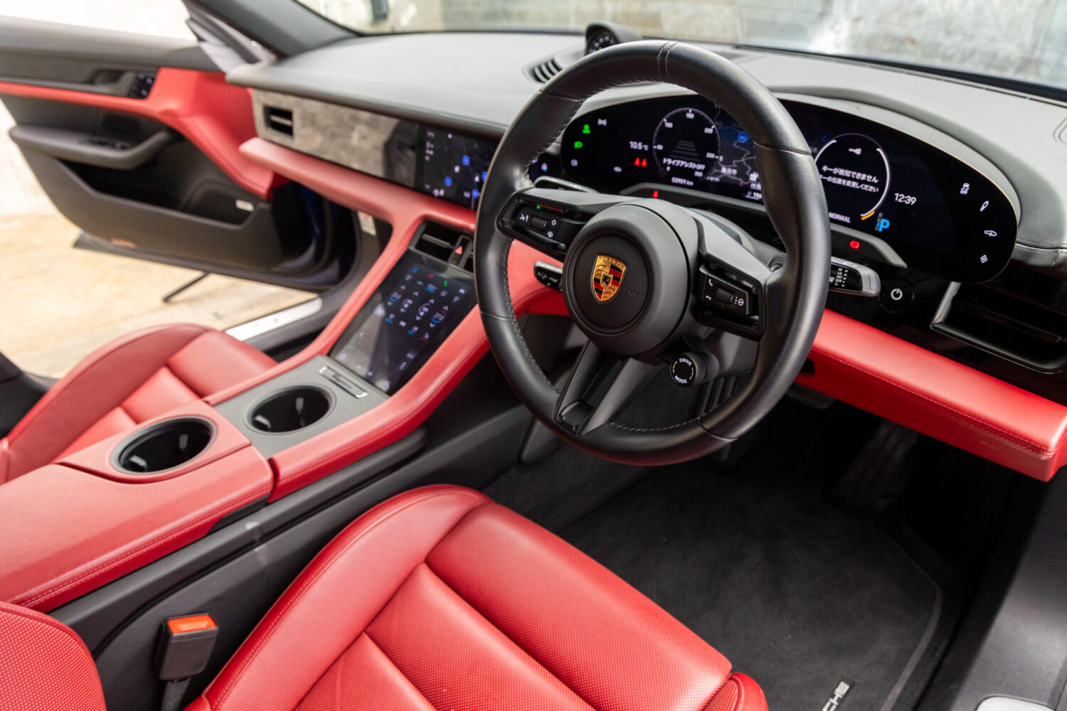 タイカン 4S パフォーマンスバッテリープラス