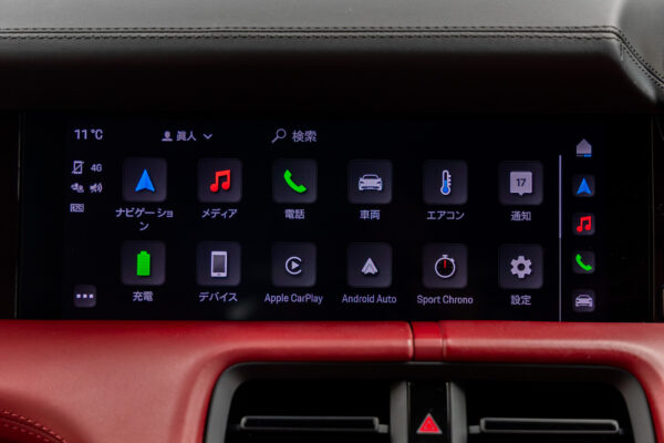 タイカン 4S パフォーマンスバッテリープラス