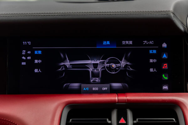 タイカン 4S パフォーマンスバッテリープラス