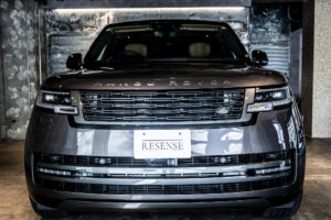 レンジローバー オートバイオグラフィ 4.4L P530 LWB 4WD