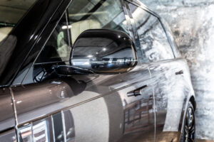 レンジローバー オートバイオグラフィ 4.4L P530 LWB 4WD