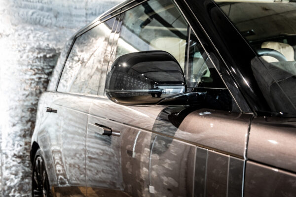 レンジローバー オートバイオグラフィ 4.4L P530 LWB 4WD