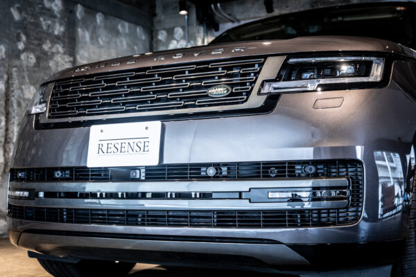 レンジローバー オートバイオグラフィ 4.4L P530 LWB 4WD