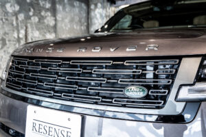 レンジローバー オートバイオグラフィ 4.4L P530 LWB 4WD