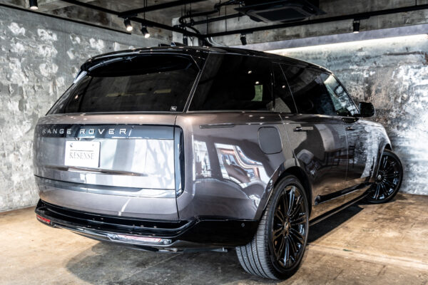 レンジローバー オートバイオグラフィ 4.4L P530 LWB 4WD