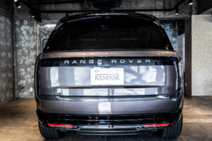 レンジローバー オートバイオグラフィ 4.4L P530 LWB 4WD