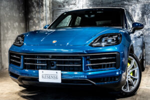 カイエン E-ハイブリッド ティプトロニックS 4WD