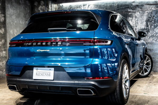 カイエン E-ハイブリッド ティプトロニックS 4WD