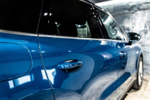 カイエン E-ハイブリッド ティプトロニックS 4WD