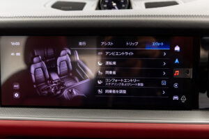 カイエン E-ハイブリッド ティプトロニックS 4WD