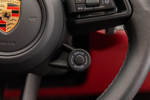 カイエン E-ハイブリッド ティプトロニックS 4WD