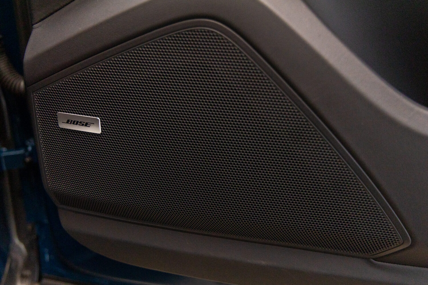 カイエン E-ハイブリッド ティプトロニックS 4WD