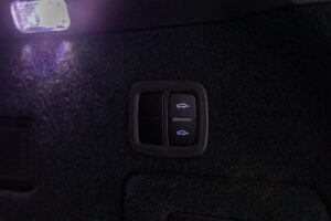 カイエン E-ハイブリッド ティプトロニックS 4WD